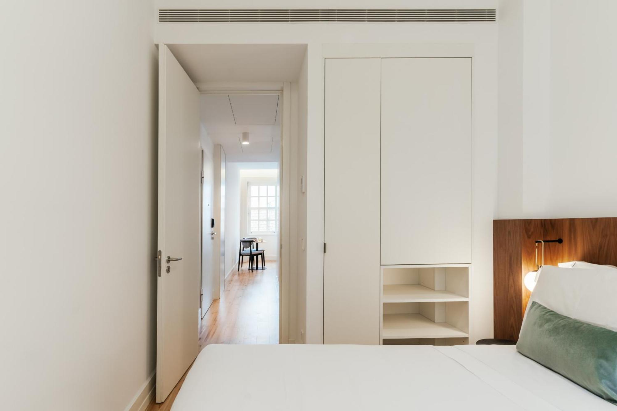 Feel Porto Clerigos Charm Flats Apartment Ruang foto