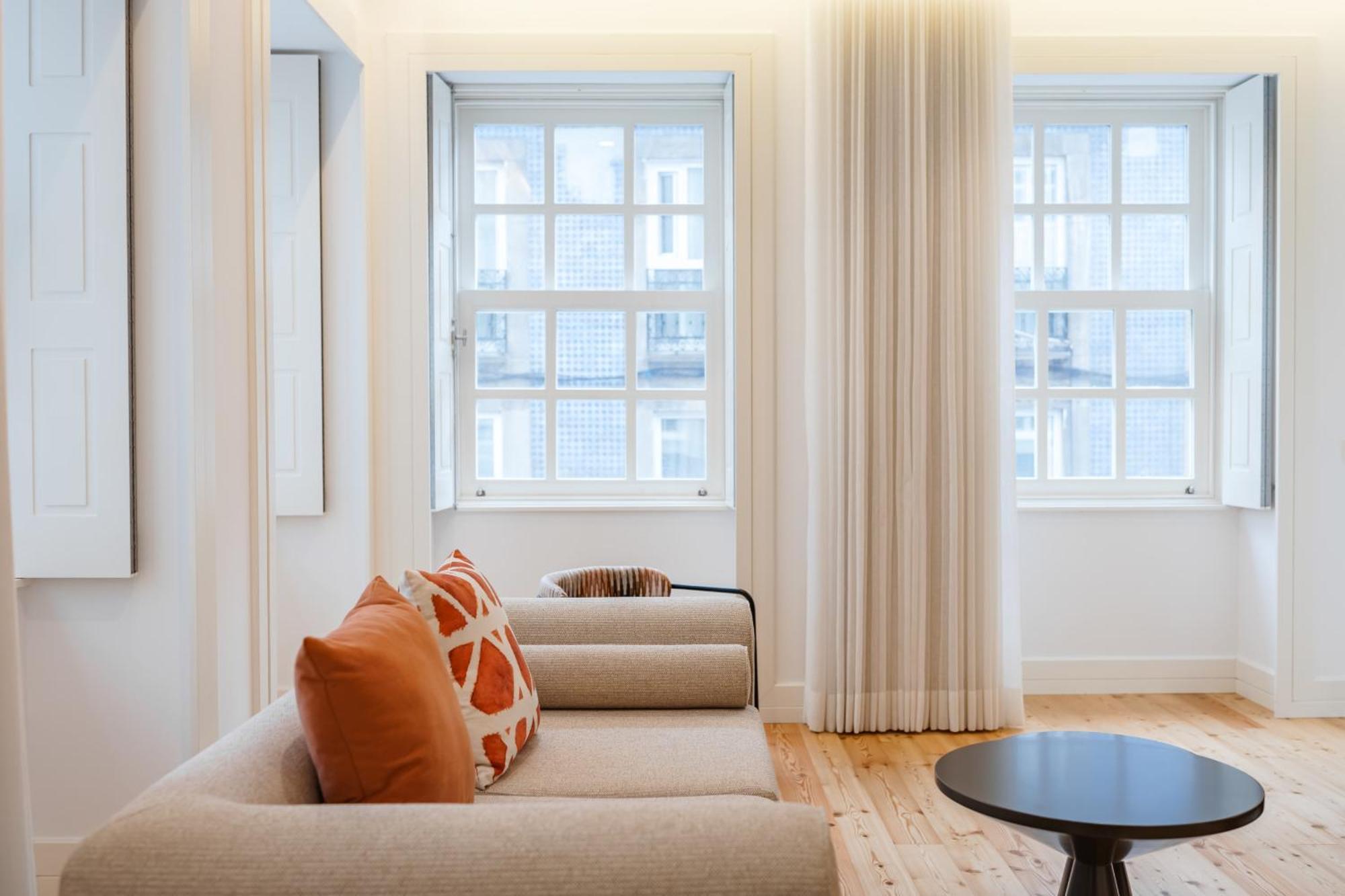 Feel Porto Clerigos Charm Flats Apartment Bagian luar foto