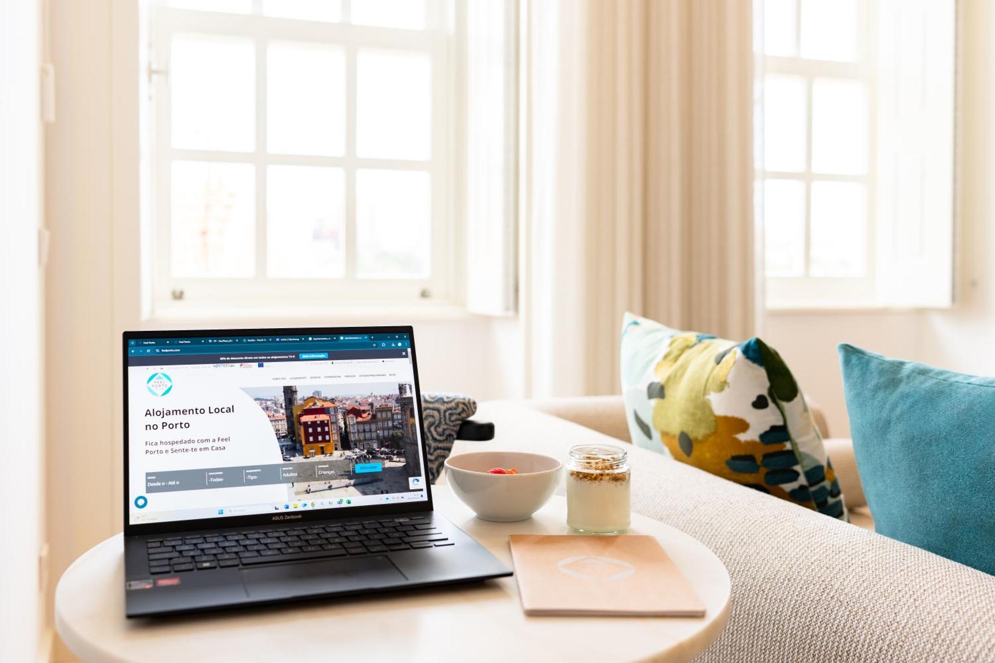 Feel Porto Clerigos Charm Flats Apartment Bagian luar foto