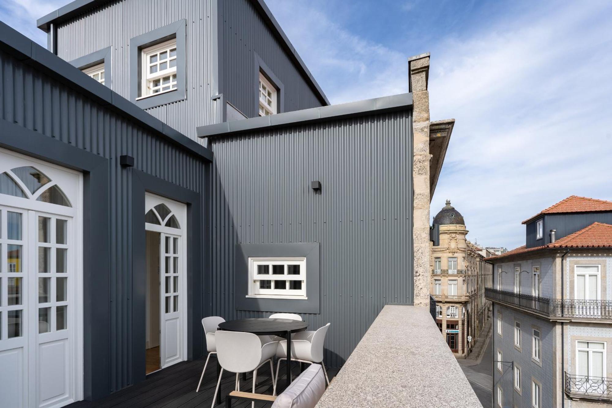 Feel Porto Clerigos Charm Flats Apartment Bagian luar foto